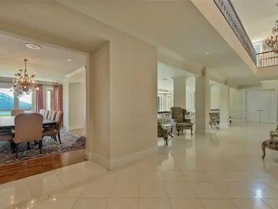 View 25