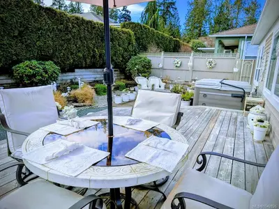 View 16