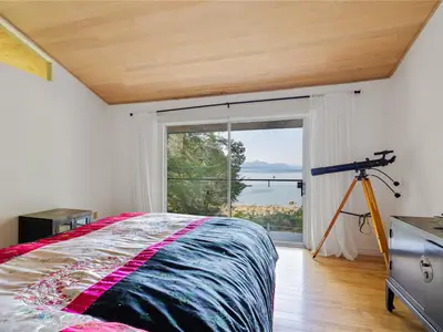View 18