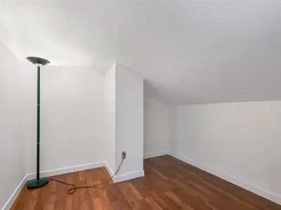 View 25