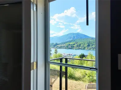 View 75