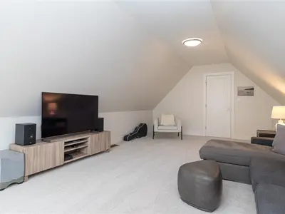 View 33