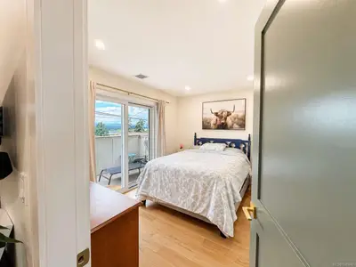 View 10