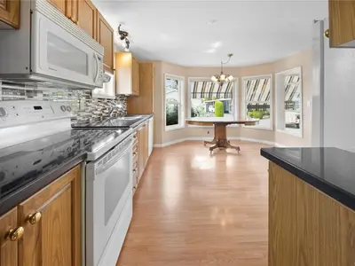 View 16