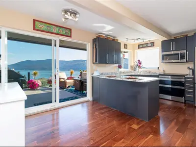 View 10