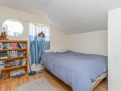 View 16