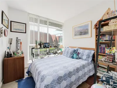 View 25
