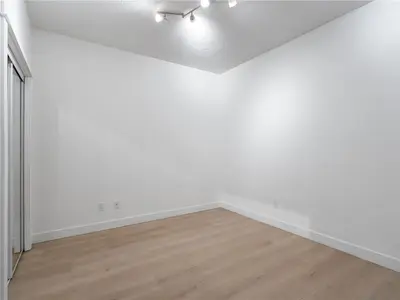 View 18