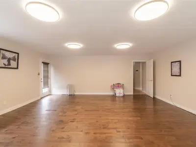 View 32
