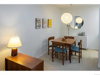 View 8