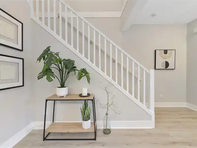 View 18