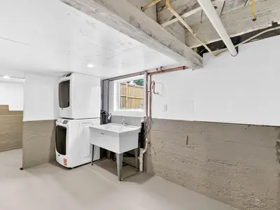 View 32