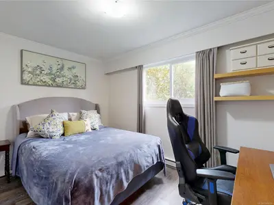 View 32