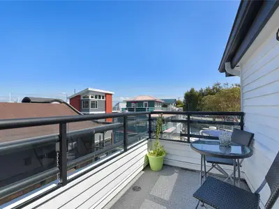 View 18