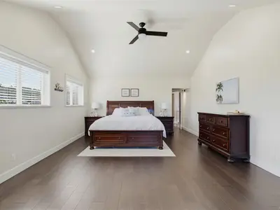 View 25