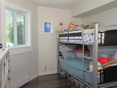 View 32