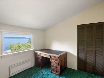 View 32