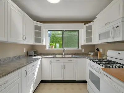 View 24