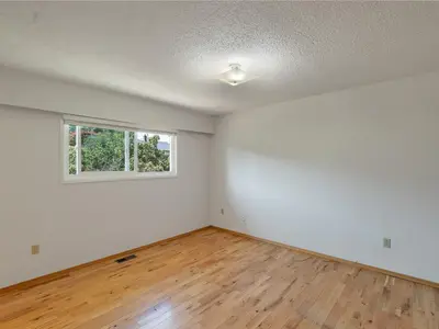 View 23