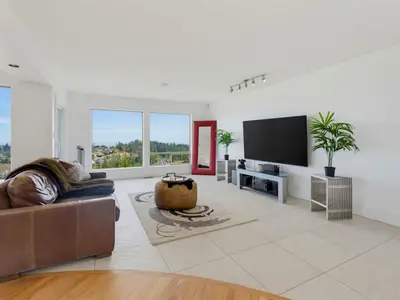 View 16