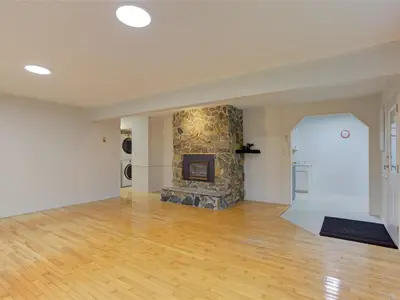 View 10