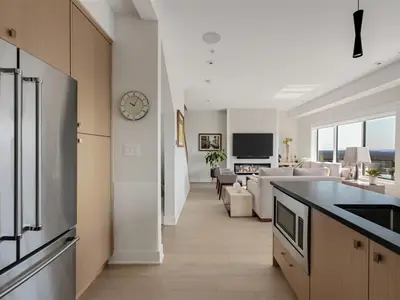 View 16