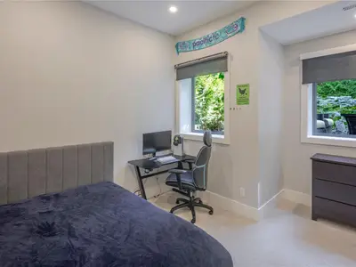 View 28