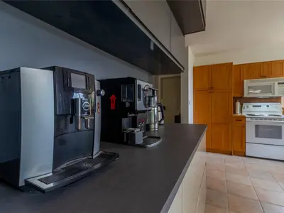 View 24