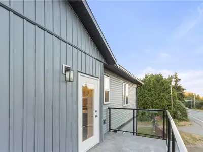 View 32
