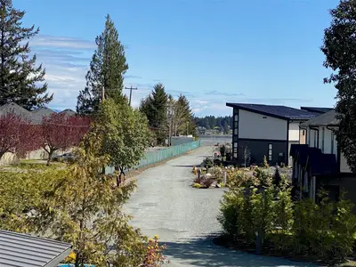 View 16