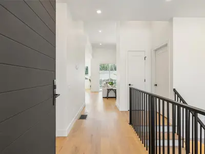 View 16