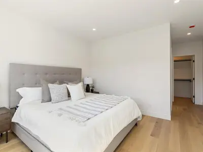 View 18