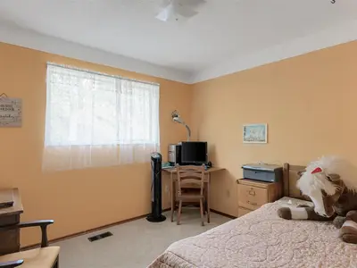 View 25