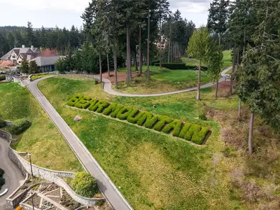 View 32