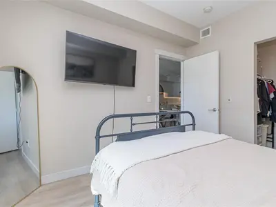 View 32