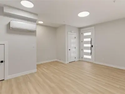 View 10