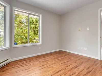 View 16