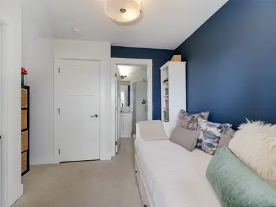 View 25