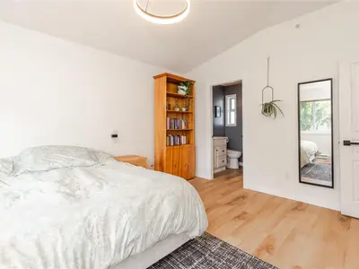 View 16