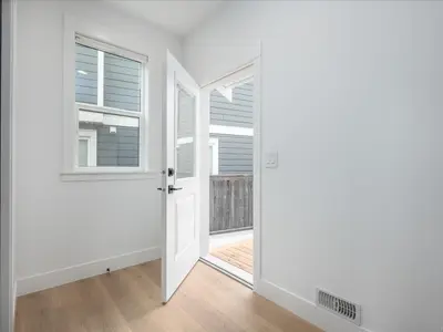 View 16