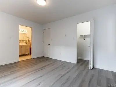 View 14