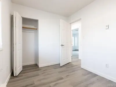 View 19