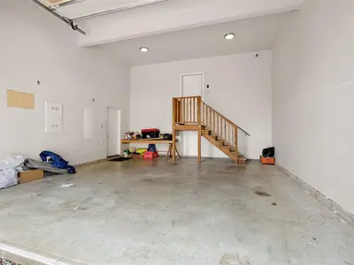 View 32