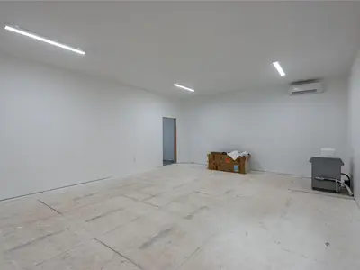 View 32