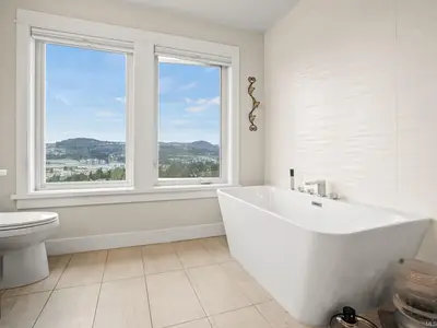 View 32
