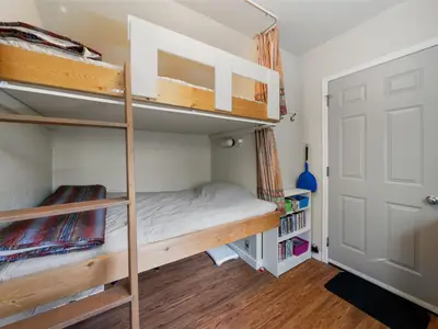 View 25