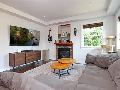 View 8
