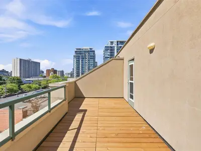 View 32