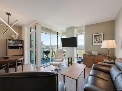 View 10