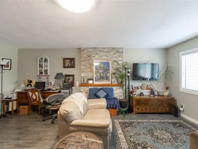View 25